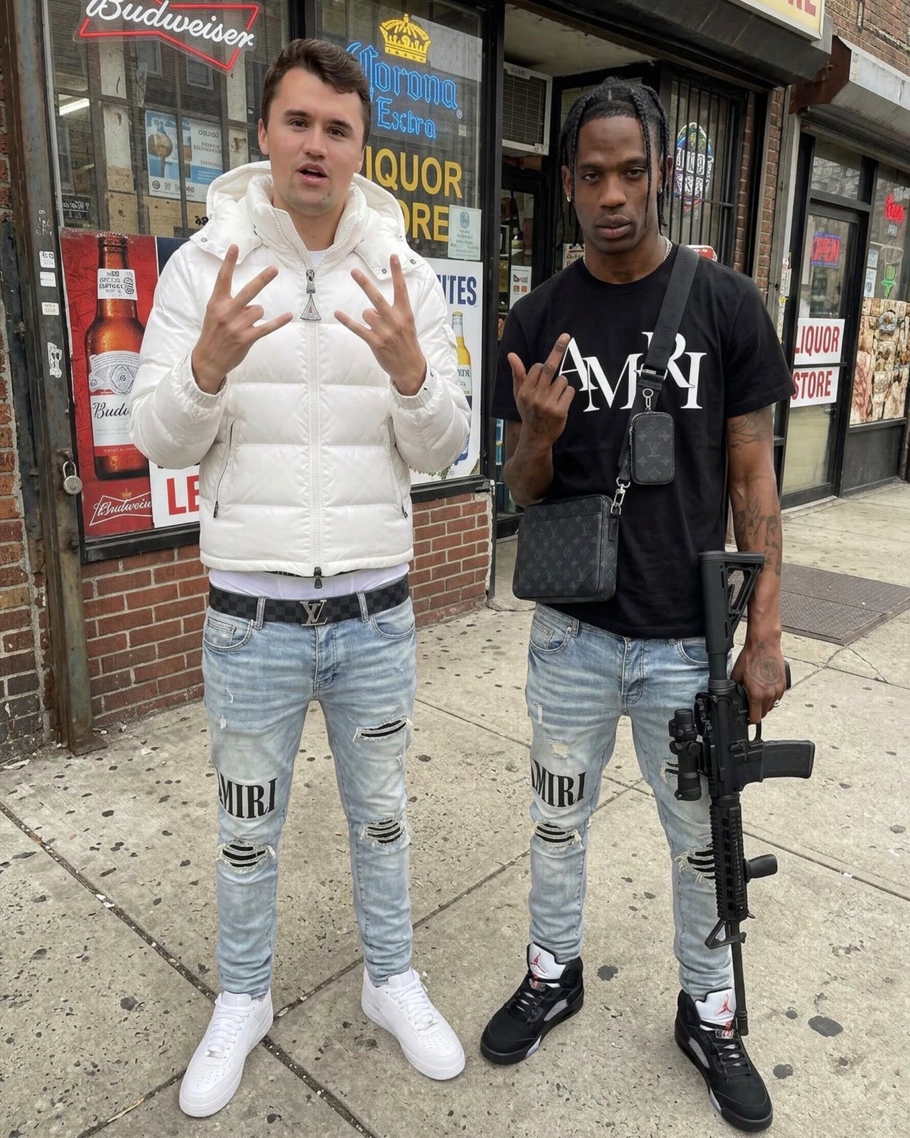 𝐊𝐢𝐫𝐤 𝐚𝐧𝐝 𝐓𝐫𝐚𝐯𝐢𝐬 𝐆𝐚𝐧𝐠 𝐬𝐢𝐠𝐧𝐬